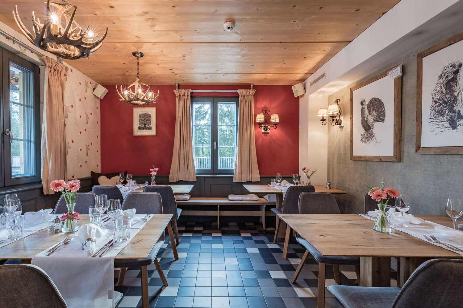 Rinderberg Swiss Alpine Lodge Zweisimmen Exterior photo